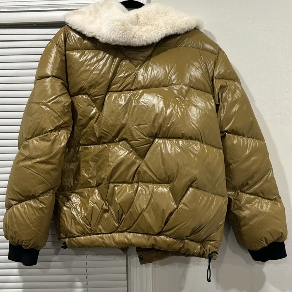 NWT fur collar coat - Picture 2 of 2